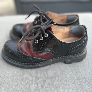 John Fluevog shoes barely worn